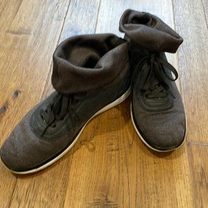 Ugh Islay size 8.5